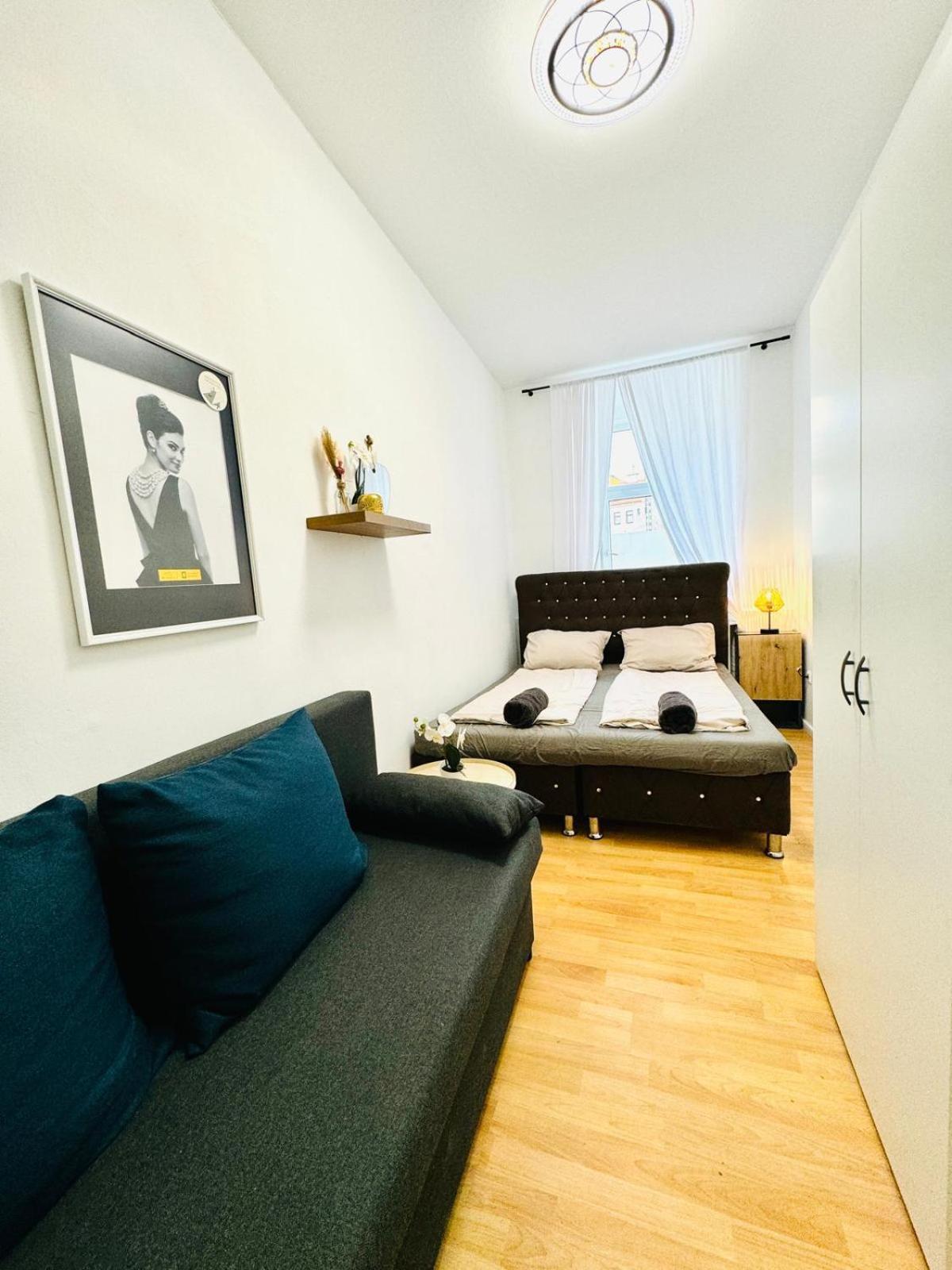 Comfy Rooms In A Shared Apt, 8Min To Rathausplatz Wien Exterior foto