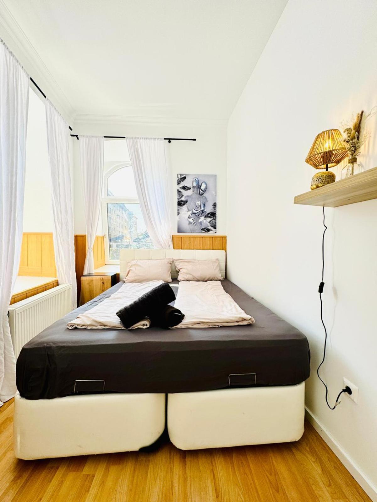 Comfy Rooms In A Shared Apt, 8Min To Rathausplatz Wien Exterior foto